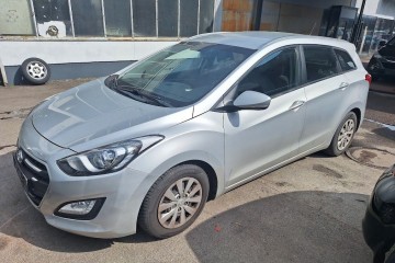 Benzyna* Kombi* 100KM* Kamera Cofania